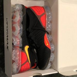 Nike Air Vapormax Flyknit 2